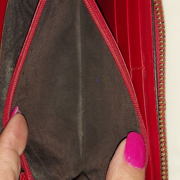 Gucci Bow Red Leather Zippy Wallet - Picture 9 of 9